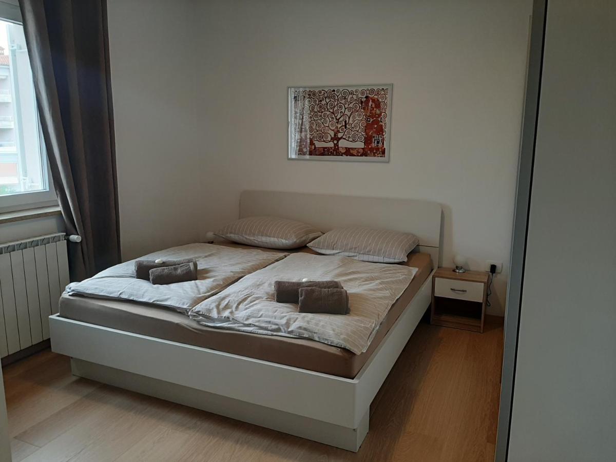 Apartment Sol, Izola, San Simon エクステリア 写真