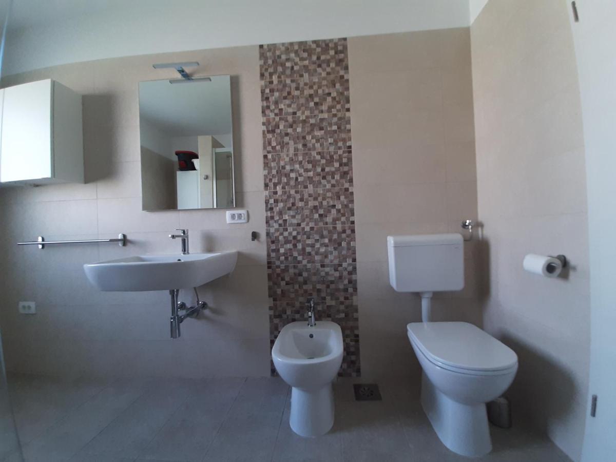 Apartment Sol, Izola, San Simon エクステリア 写真